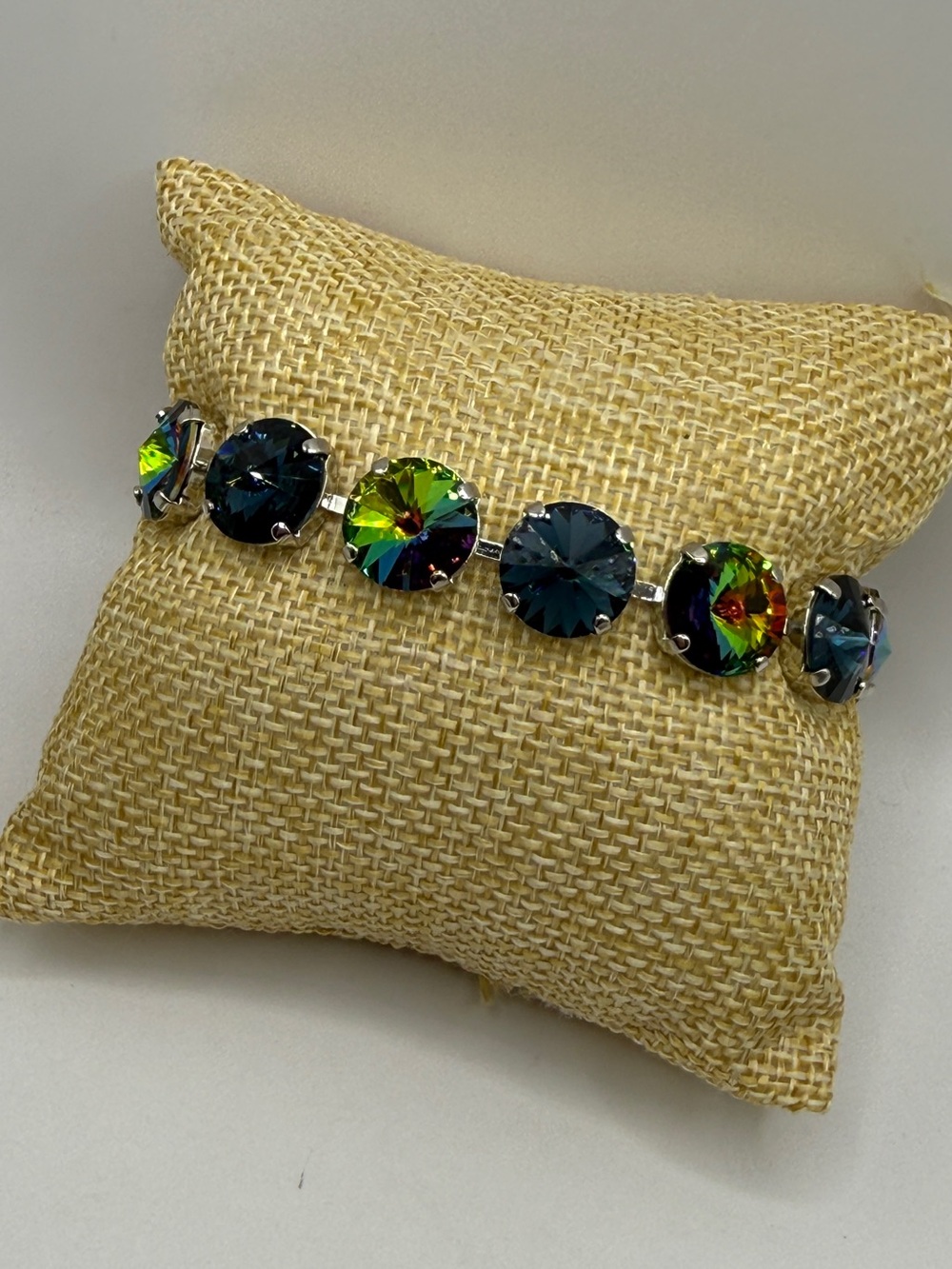 Multicolor Crystal Rivoli Bracelet - Round Sparkling Stones - Picture 2 of 5